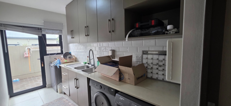 To Let 4 Bedroom Property for Rent in Leloko Lifestyle Estate North West